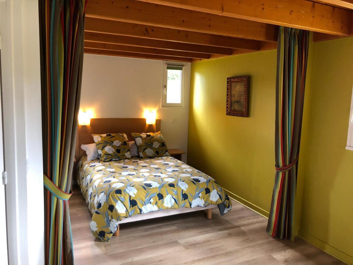 Cottage Anadwen Au Pied Du Lac Au Duc Et Son Golf Ploërmel Εξωτερικό φωτογραφία